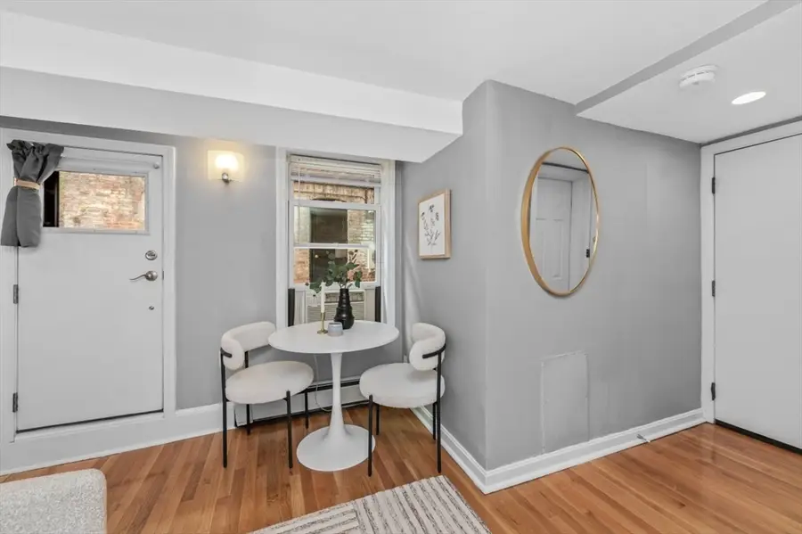 57 West Cedar Street #2, Boston, MA 02114 - #2