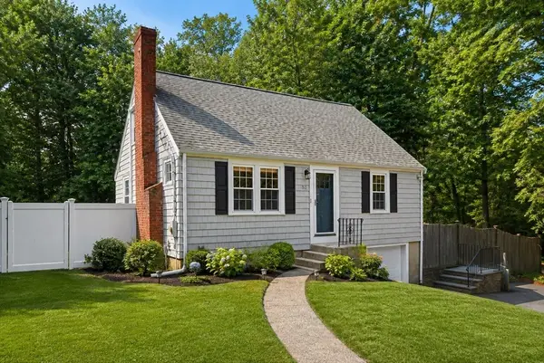 50 Rustic Rd, Walpole, MA 02032