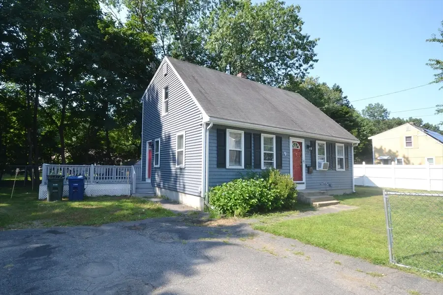 79 Lorchris St, Leominster, MA 01453 - #2