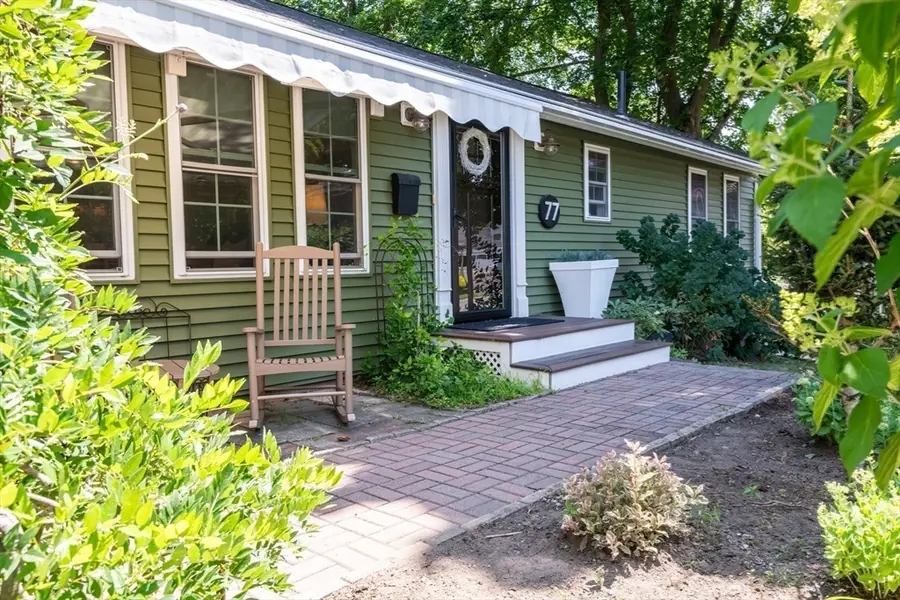 77 Washington St, Stoneham, MA 02180 - #3
