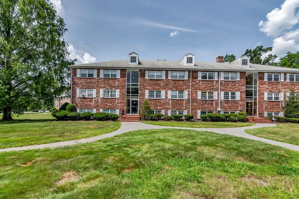55 Fernview Ave #8, North Andover, MA 01845 - #1
