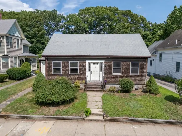23 Hodges St, Attleboro, MA 02703
