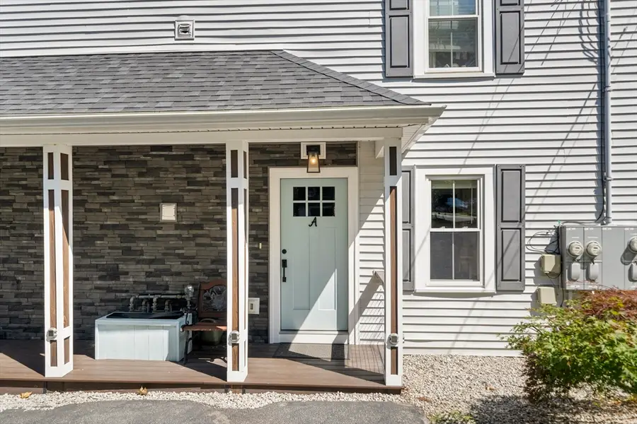 54 Canterbury St, Hingham, MA 02043 - #2
