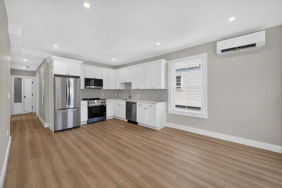 533 Washington Street #4, Boston, MA 02124 - #2