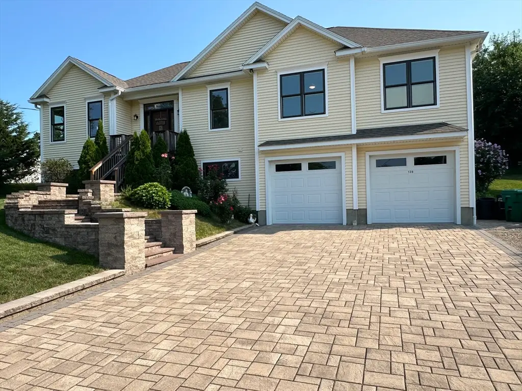 139 Blanchard St, Chicopee, MA 01020 - #1