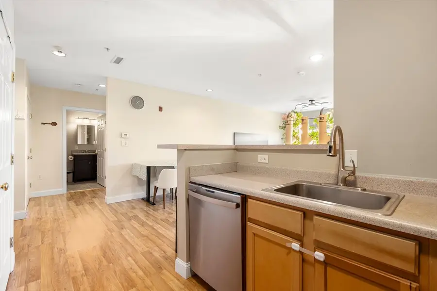 140 Railroad Avenue #B309, Norwood, MA 02062 - #3