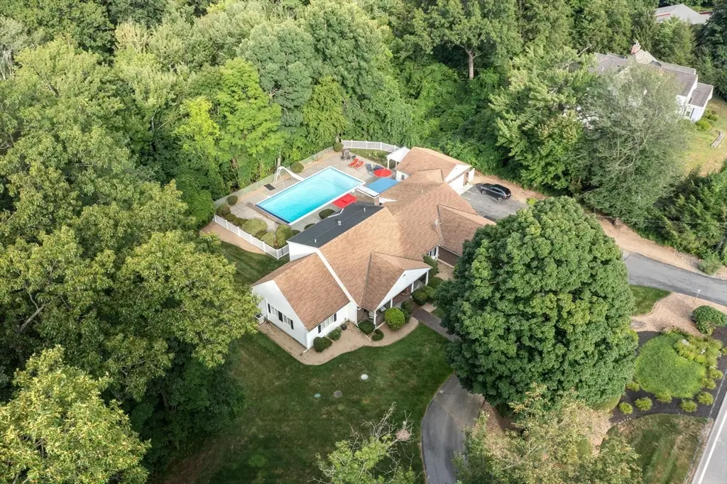 905 West St, Leominster, MA 01453 - #1
