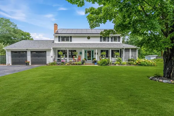22 Miller Avenue, Southampton, MA 01073