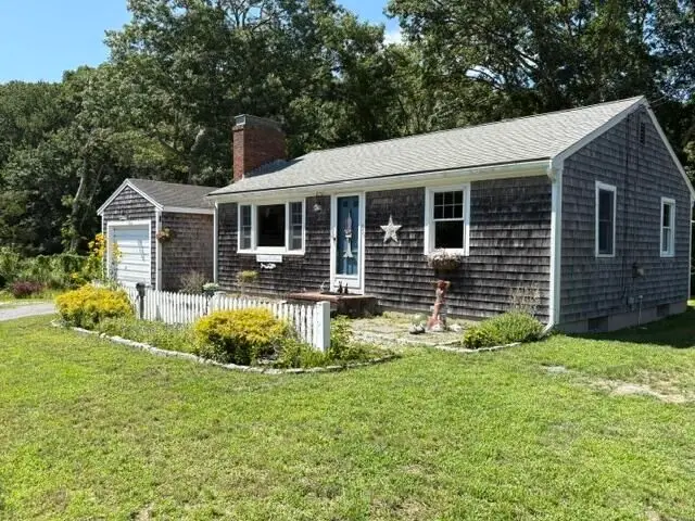 555 Shootflying Hill Rd, Centerville, MA 02632 - #1