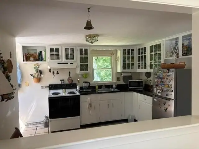 555 Shootflying Hill Rd, Centerville, MA 02632 - #3