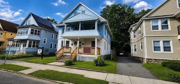 42-44 Dearborn St, Springfield, MA 01109