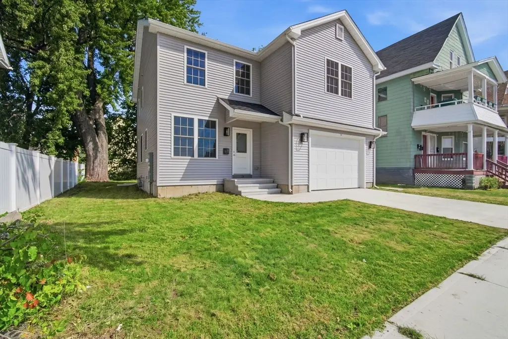 24 Medford St, Springfield, MA 01107 - #1