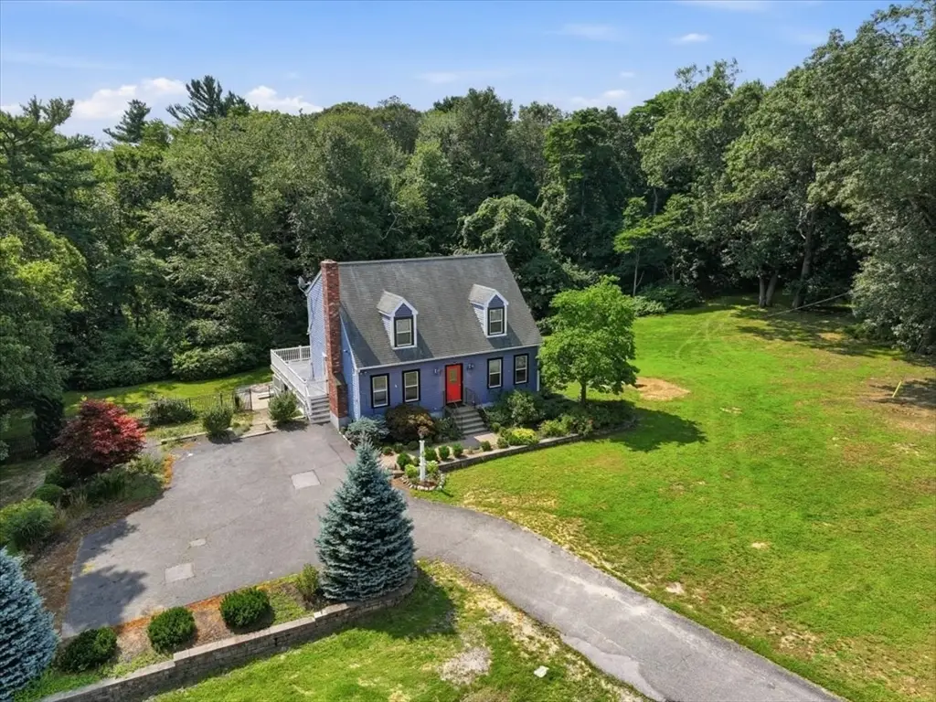 55 Vfw Drive, Rockland, MA 02370 - #1