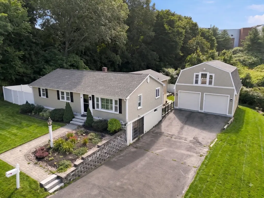10 Hunter Dr, Newburyport, MA 01950 - #1