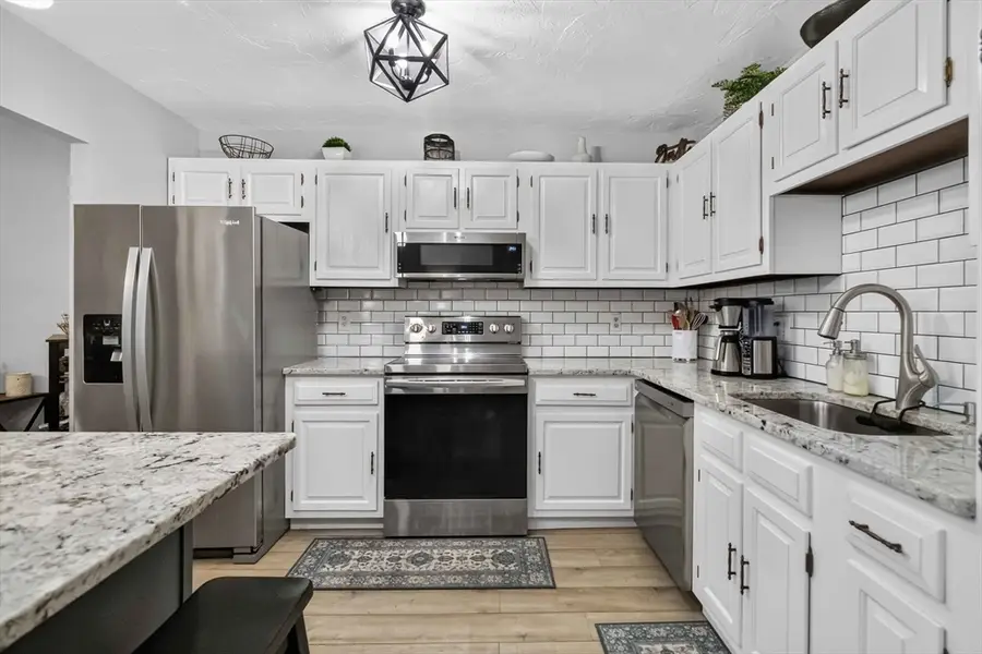 210 Fellsview Terrace #212, Stoneham, MA 02180 - #3