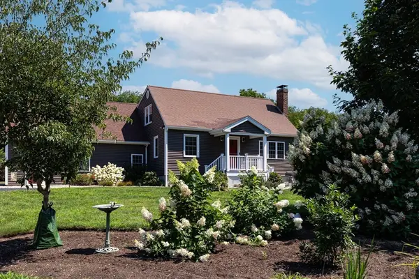 52 Lovering Street, Medway, MA 02053