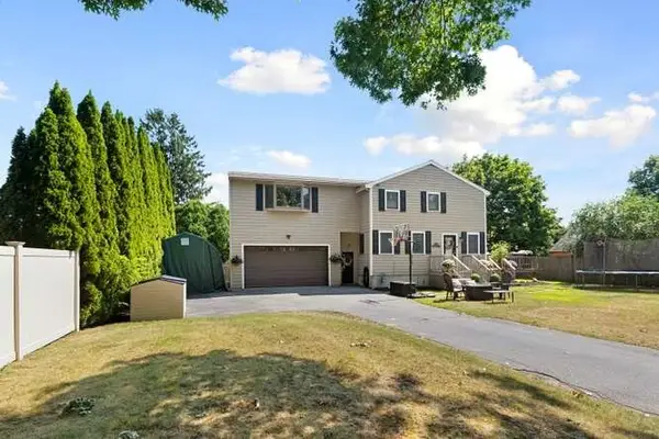 40 Hillside Ave, Beverly, MA 01915