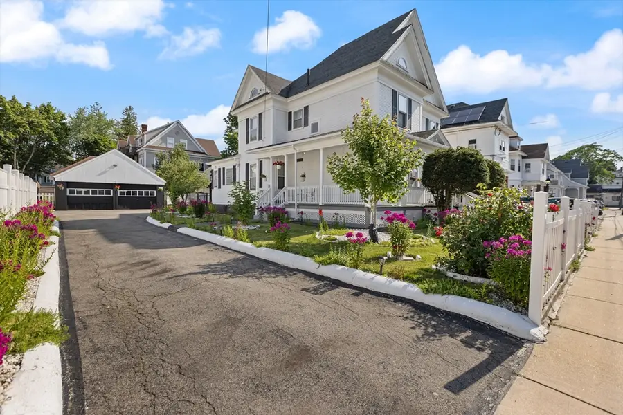 16 Logan St, Lawrence, MA 01841 - #3