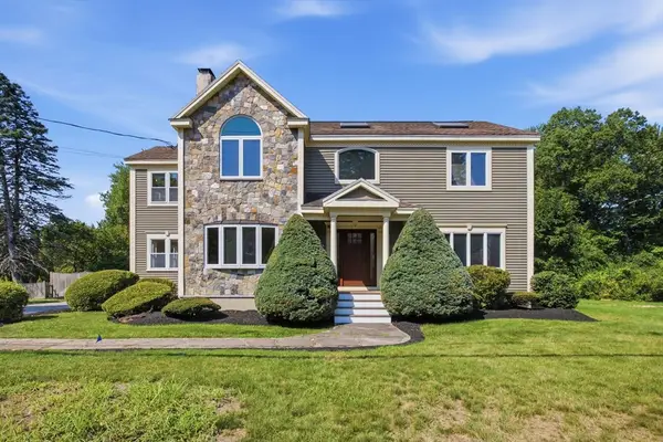 14 Pleasant, North Reading, MA 01864