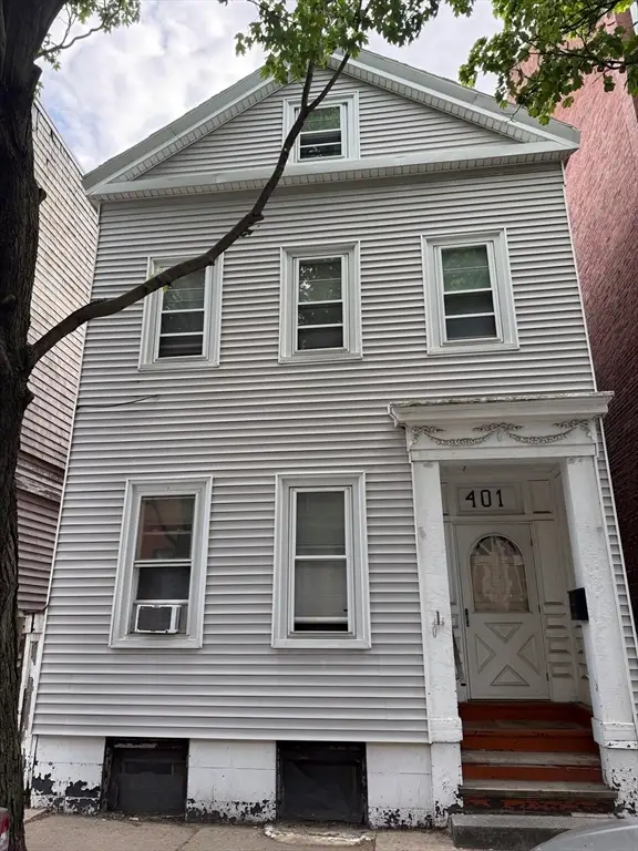 401 W 4th St, Boston, MA 02127 - #1