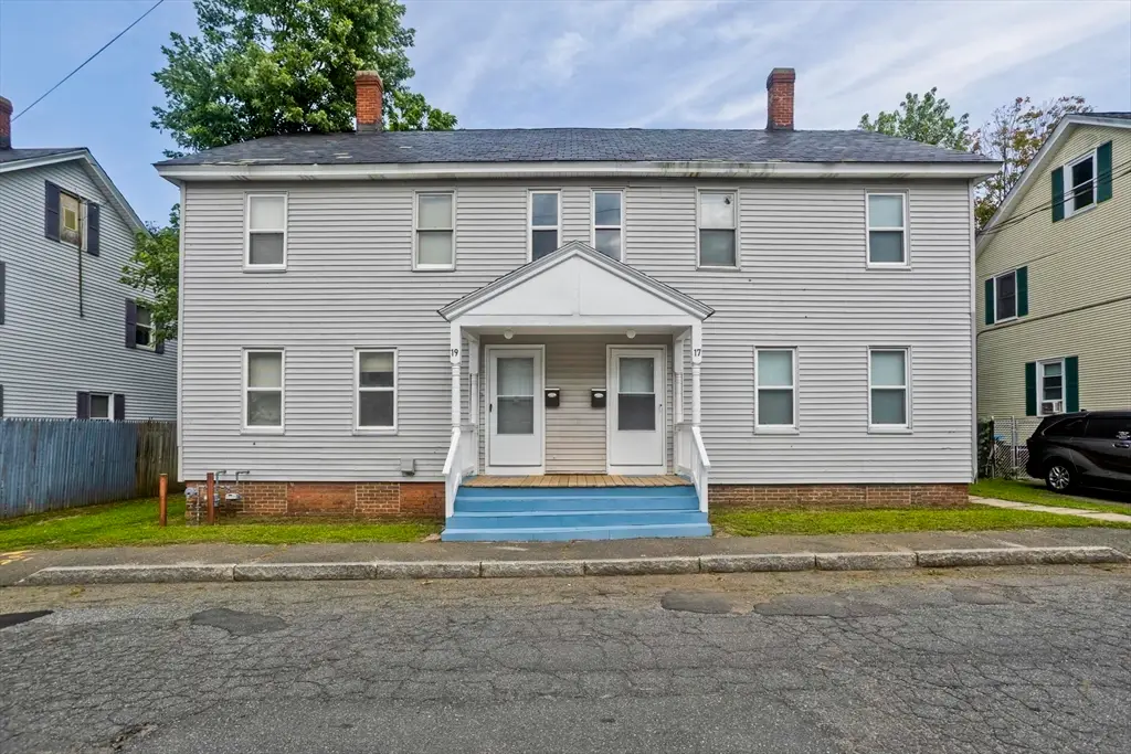 17-19 Arlington St, Easthampton, MA 01027 - #1