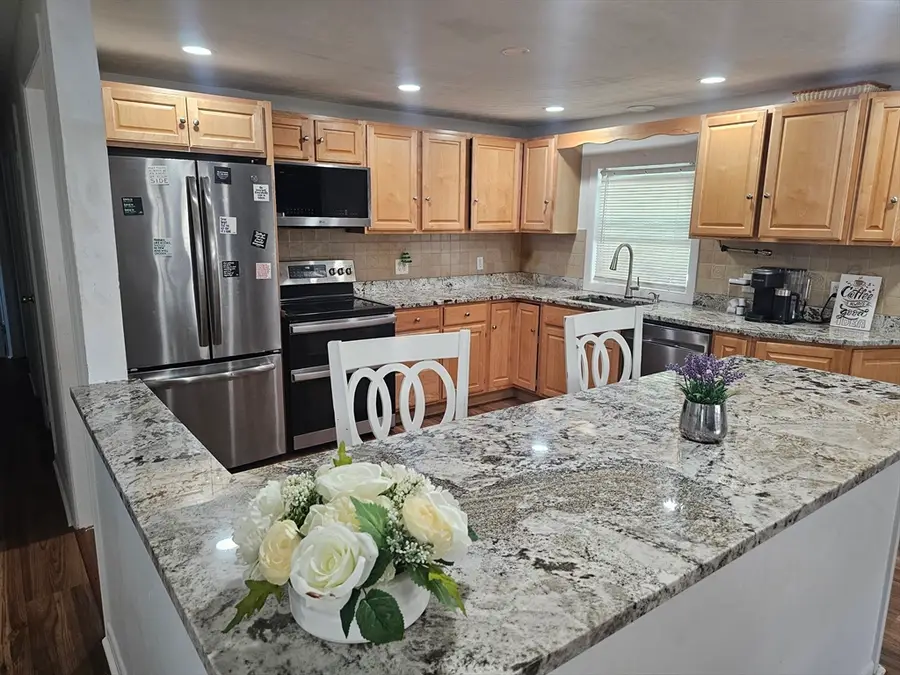 10 Marmion Ave, Worcester, MA 01606 - #3