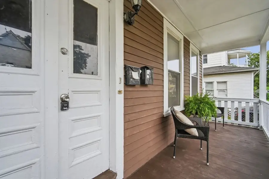 26 Hebron St, Springfield, MA 01107 - #3
