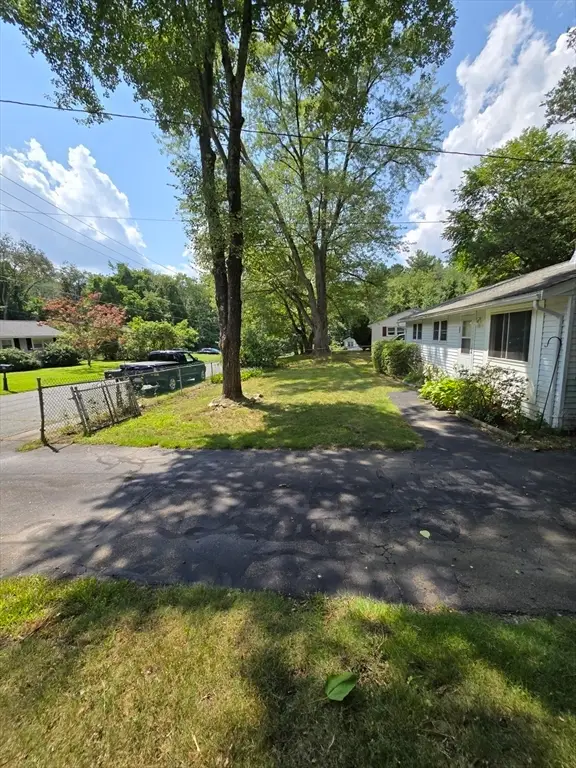 41 Potter Dr, Bellingham, MA 02019 - #2