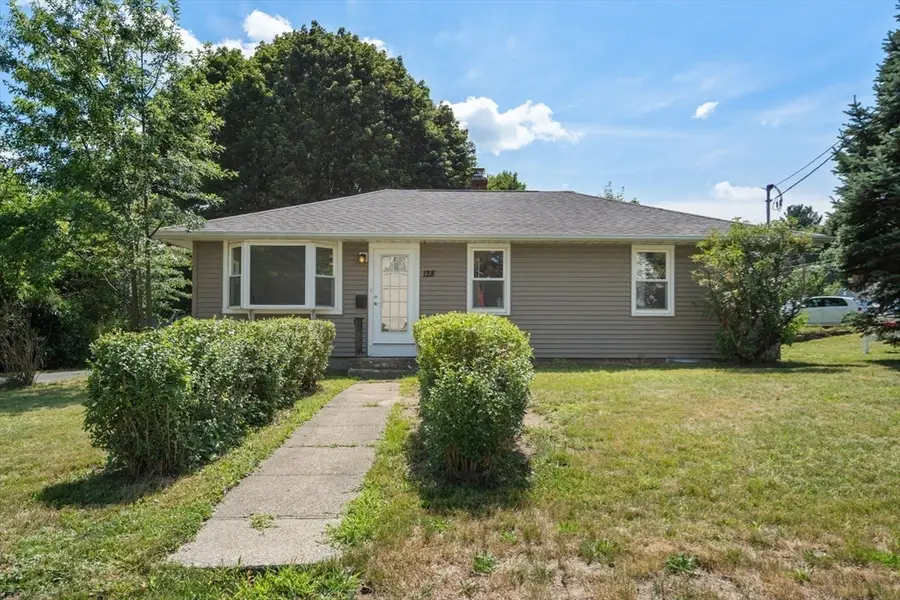 128 Clark St, Worcester, MA 01606 - #2