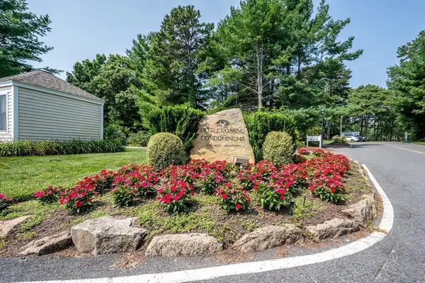 130 Shellback Way #T-130, Mashpee, MA 02649