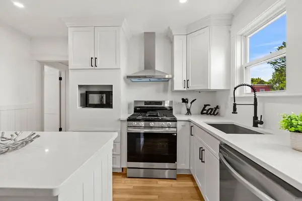 4-6 View South #3C, Boston, MA 02130