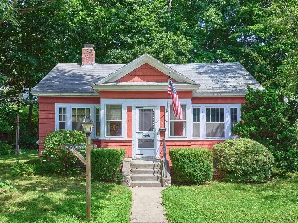 34 Tiverton Parkway, Worcester, MA 01602 - #1