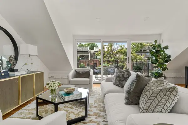 116 W Concord St #4, Boston, MA 02118