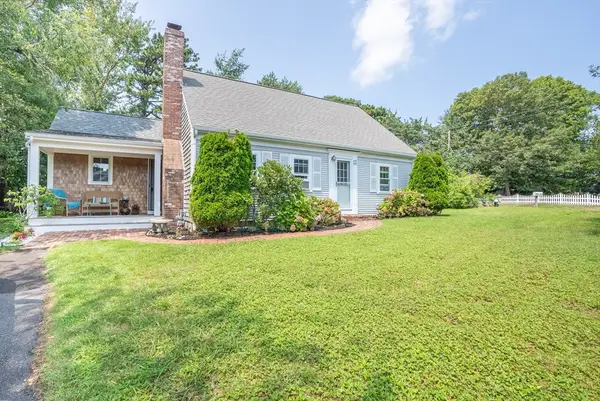 1 Bayberry Rd, Yarmouth, MA 02673