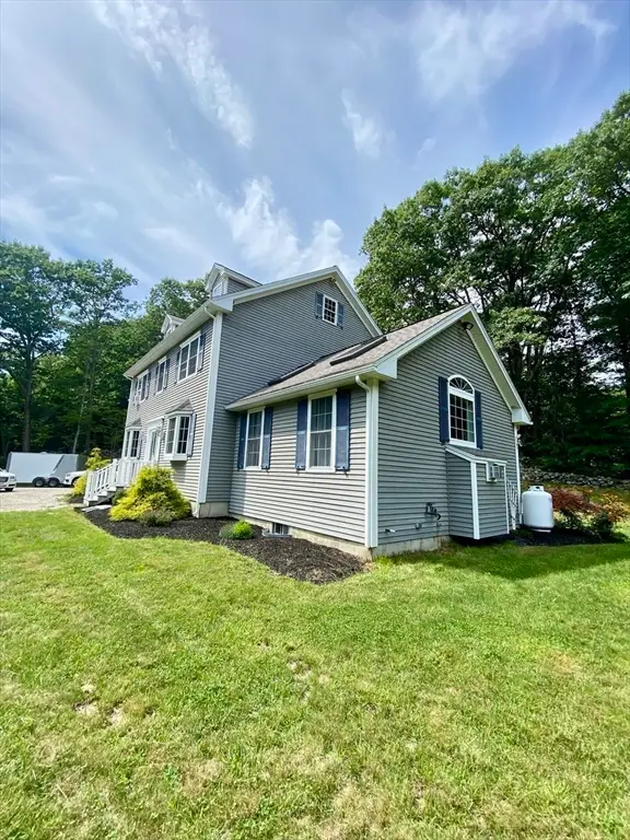 543 Jones Hill Rd, Ashby, MA 01431 - #3