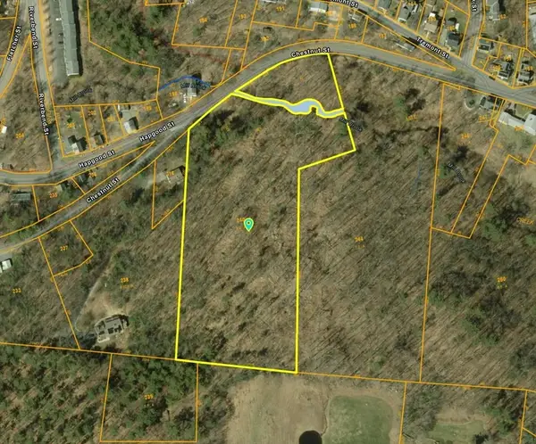 979 Chestnut St, Athol, MA 01331