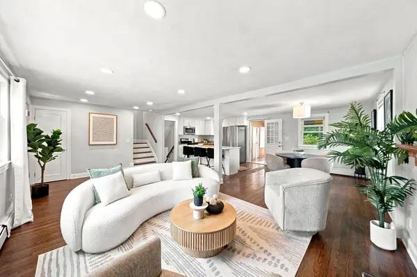 92 Dean Rd, Stoughton, MA 02072