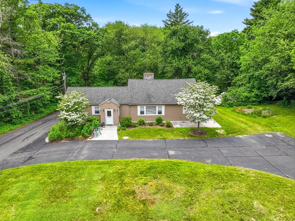 90 Glenview, Upton, MA 01568 - #1