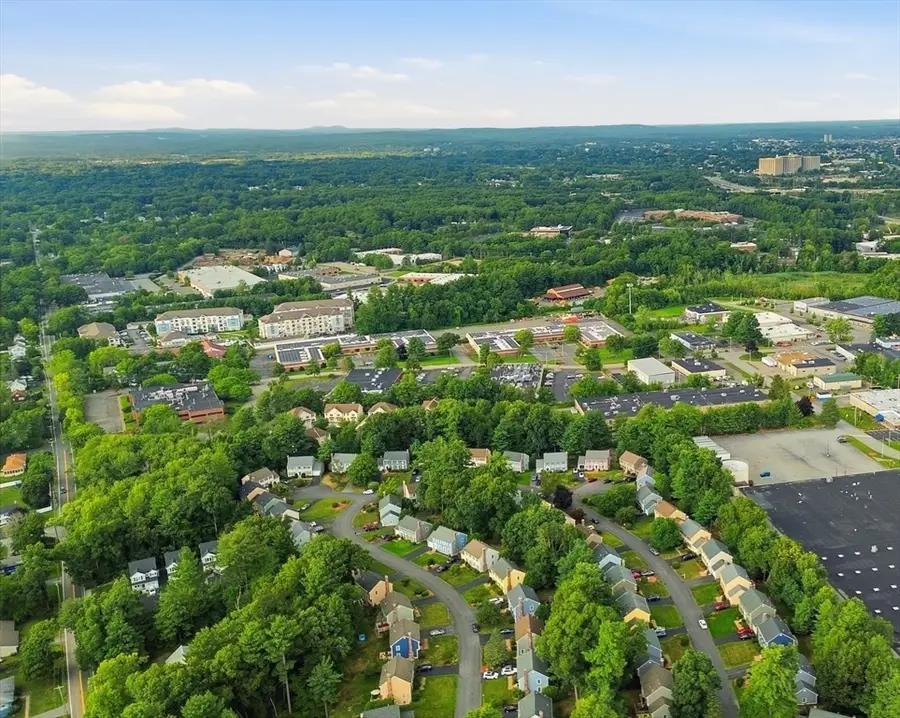 27 Stonegate Rd #27, Chelmsford, MA 01824 - #3