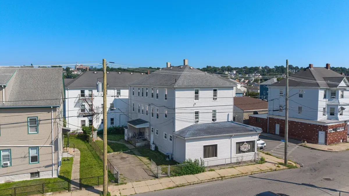 84 Cory St, Fall River, MA 02720 - #1