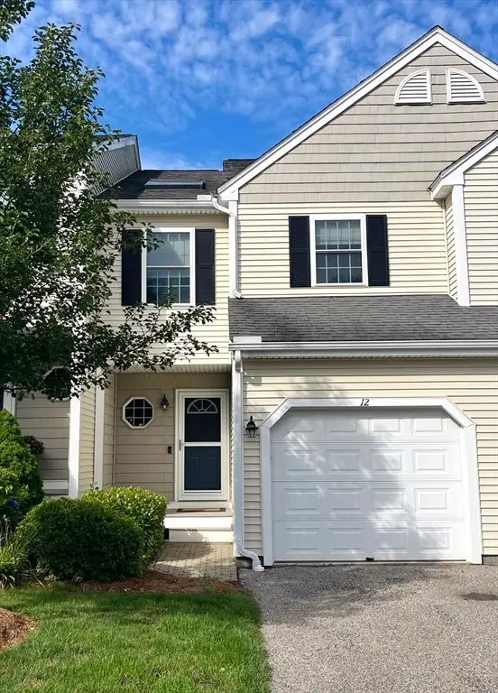 12 Azalea Ln #12, Grafton, MA 01519