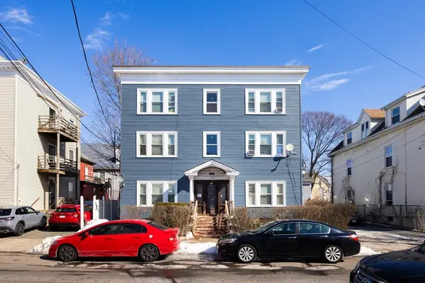 53 Arlington St, Lynn, MA 01902