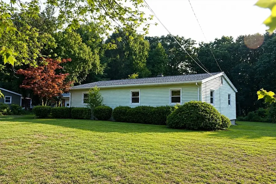 40 Jaeger Dr, Westfield, MA 01085 - #2