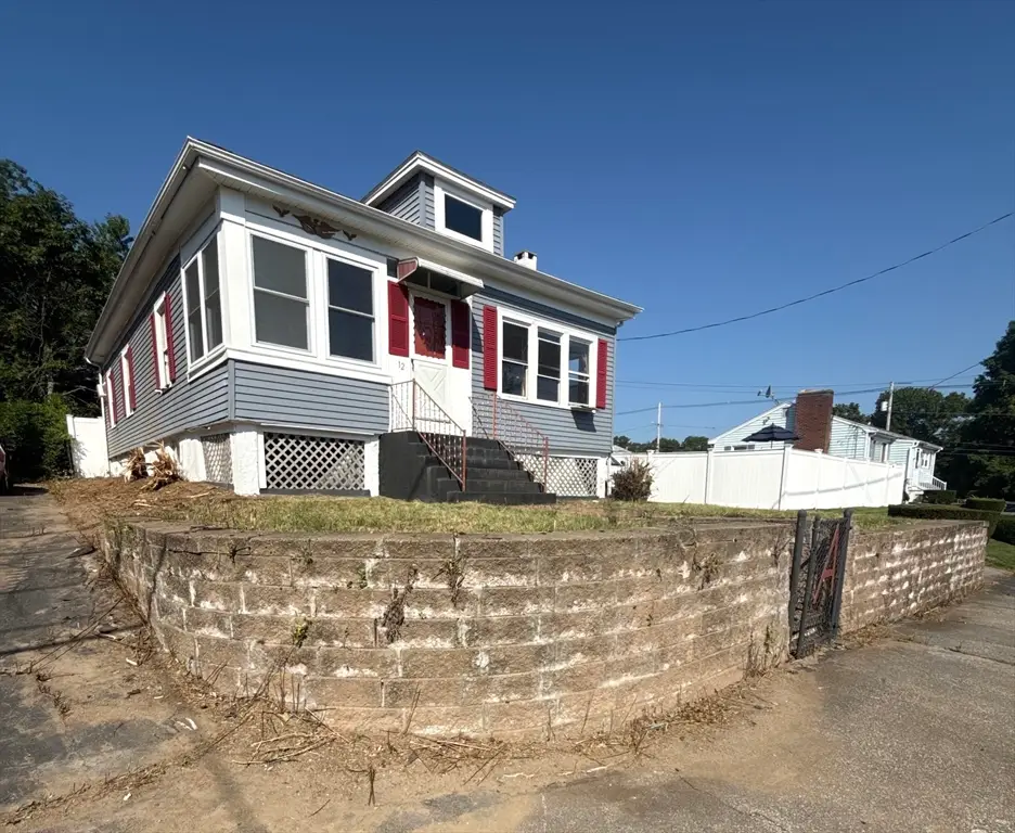 12 Roosevelt Ave, North Attleboro, MA 02760 - #1