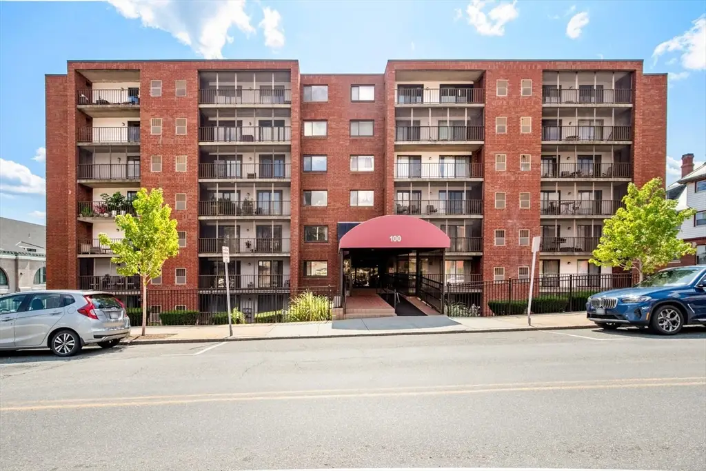 100 High St #206, Medford, MA 02155 - #1
