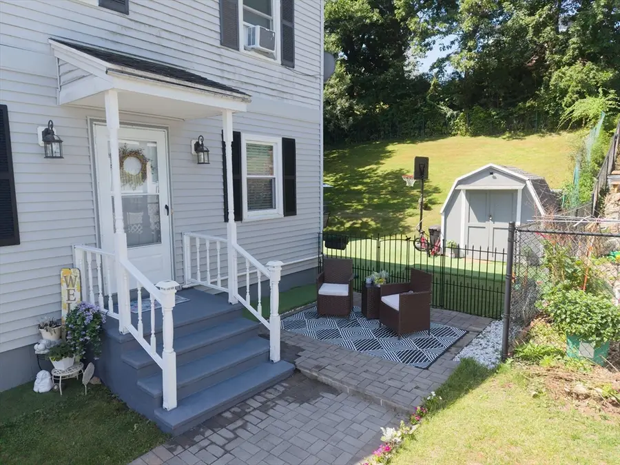 37 Parsons Hill Dr #B, Worcester, MA 01603 - #2