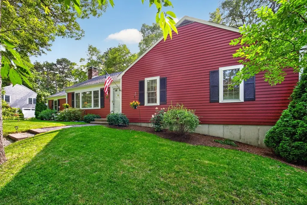 7 Bent Bluff Ln, Yarmouth, MA 02675 - #1