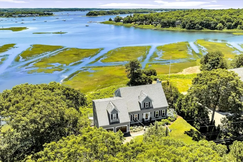 155 Wings Neck Rd, Pocasset, MA 02559 - #1