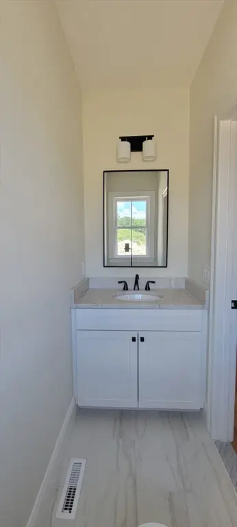 7 Kinsman Way, Foxboro, MA 02035 - #3