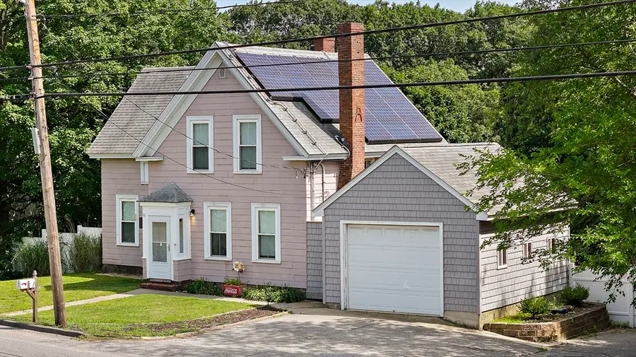 131 Pleasant Valley St, Methuen, MA 01844 - #3